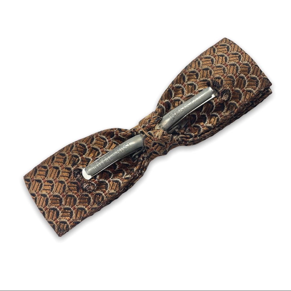 Vintage 60’s Clip-On Bow Tie - Picture 2 of 8